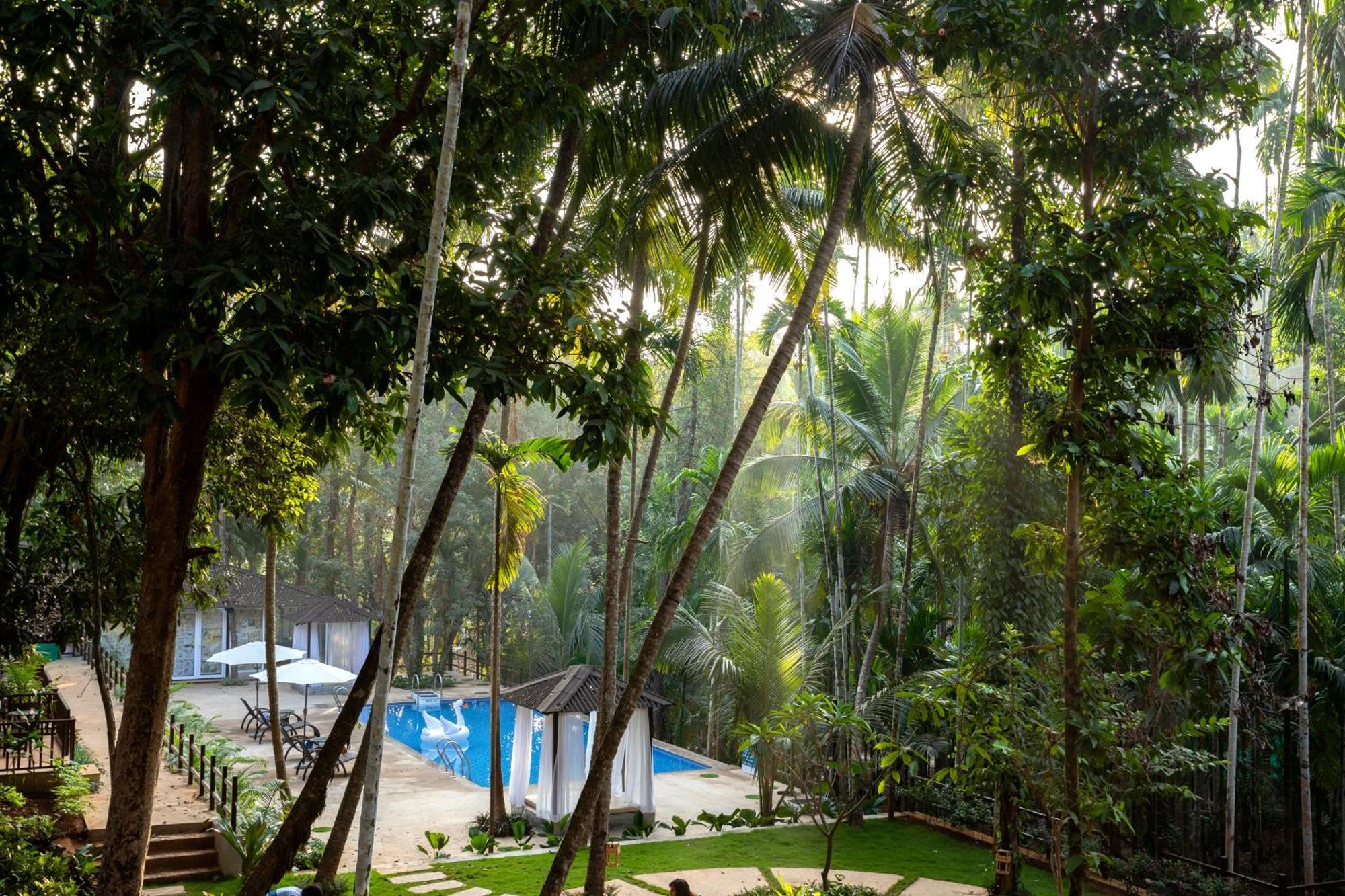 Stone Wood Premier Gokarna Hotel Gokarna  Bagian luar foto
