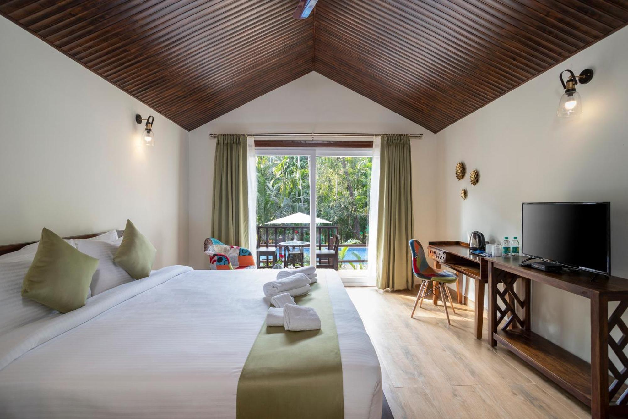 Stone Wood Premier Gokarna Hotel Gokarna  Bagian luar foto