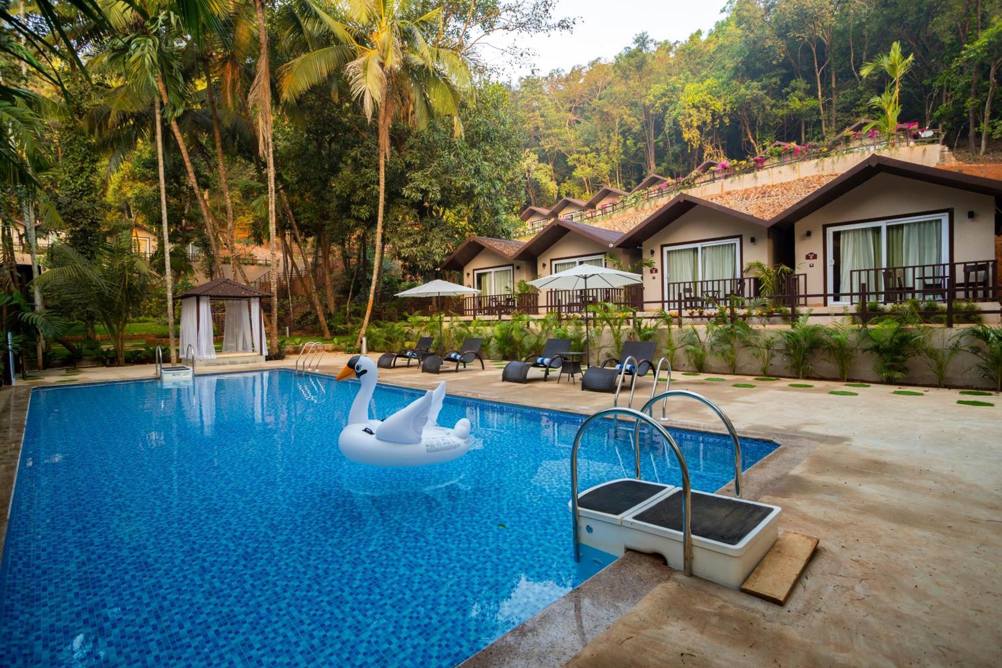 Stone Wood Premier Gokarna Hotel Gokarna  Bagian luar foto