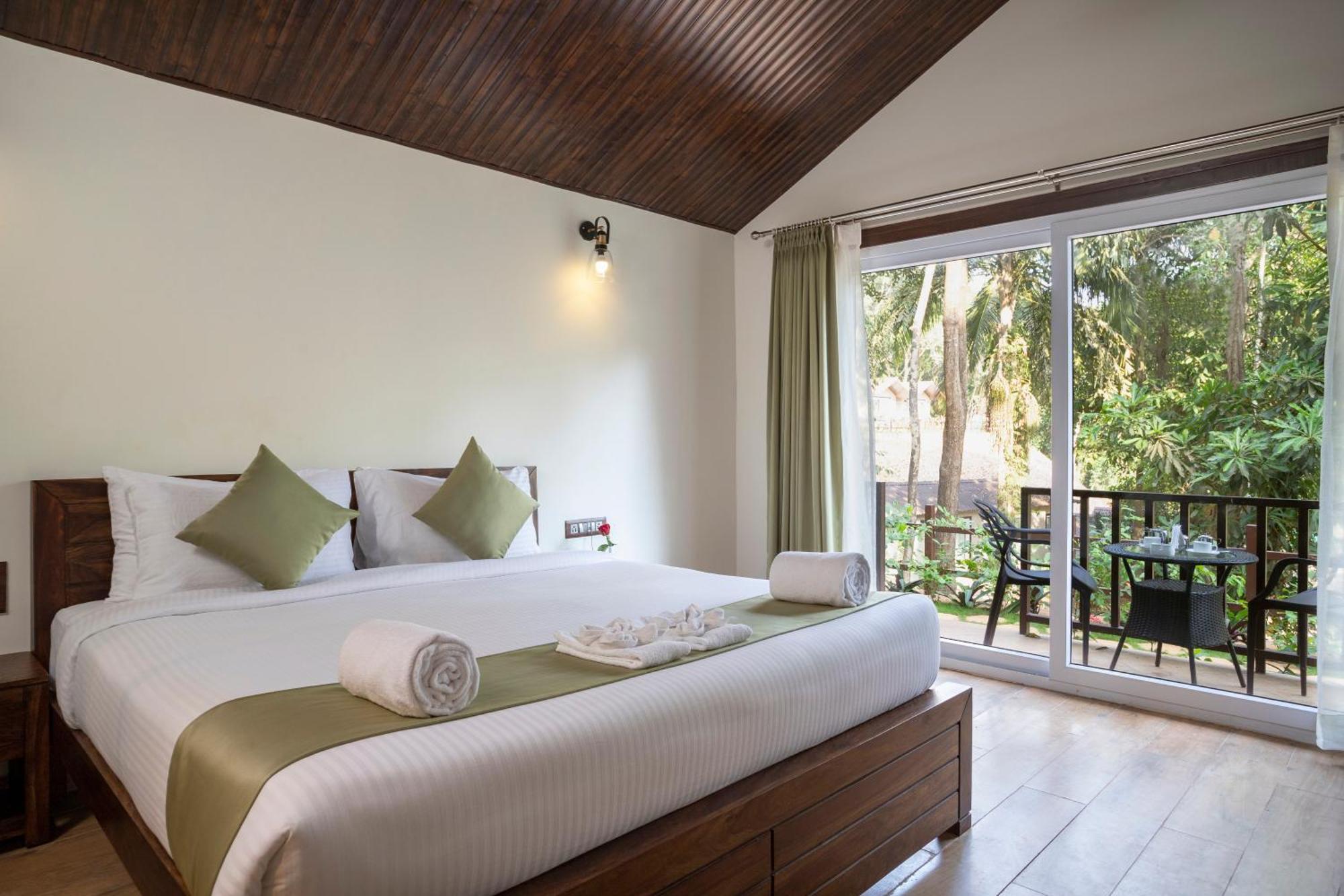 Stone Wood Premier Gokarna Hotel Gokarna  Bagian luar foto